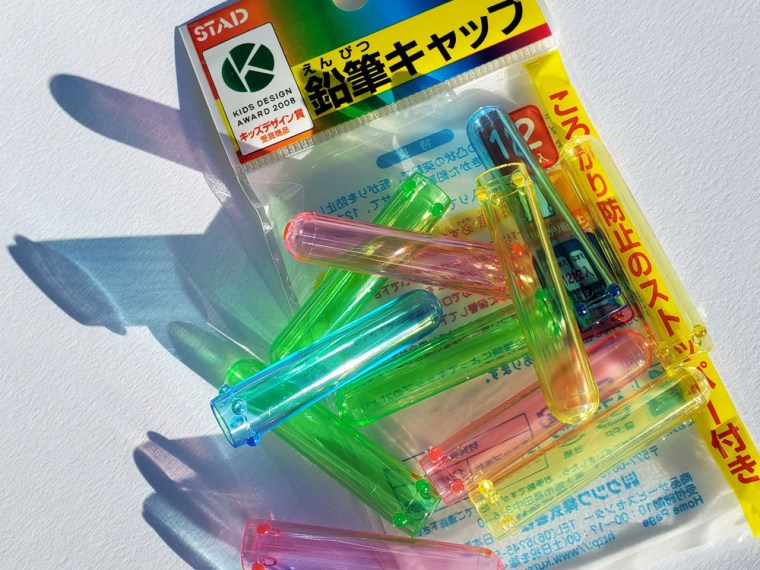 Tool Review: Kutsuwa Round and Triangular Pencil Caps