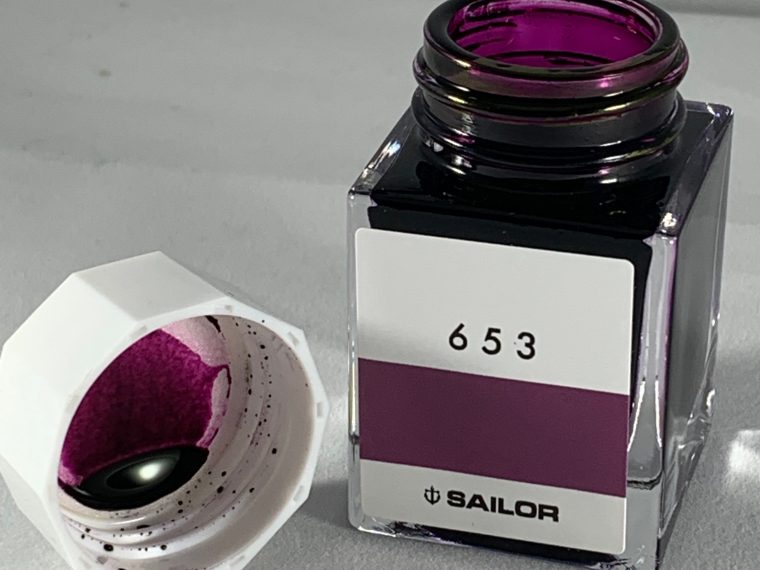 Ink Review: Sailor Studio 653