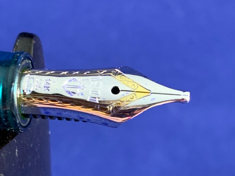 Pen Review: Sailor Lucky Charm and a Music Nib