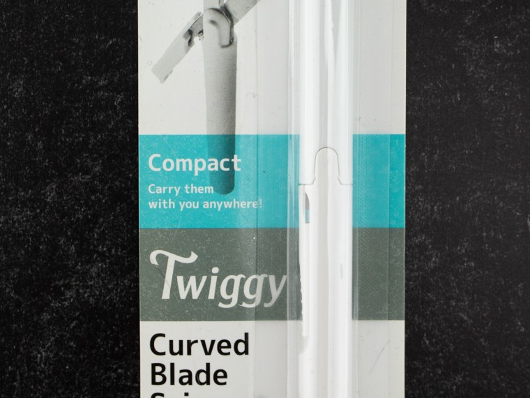 Tool Review: Plus Compact Pen-Style Twiggy Scissors
